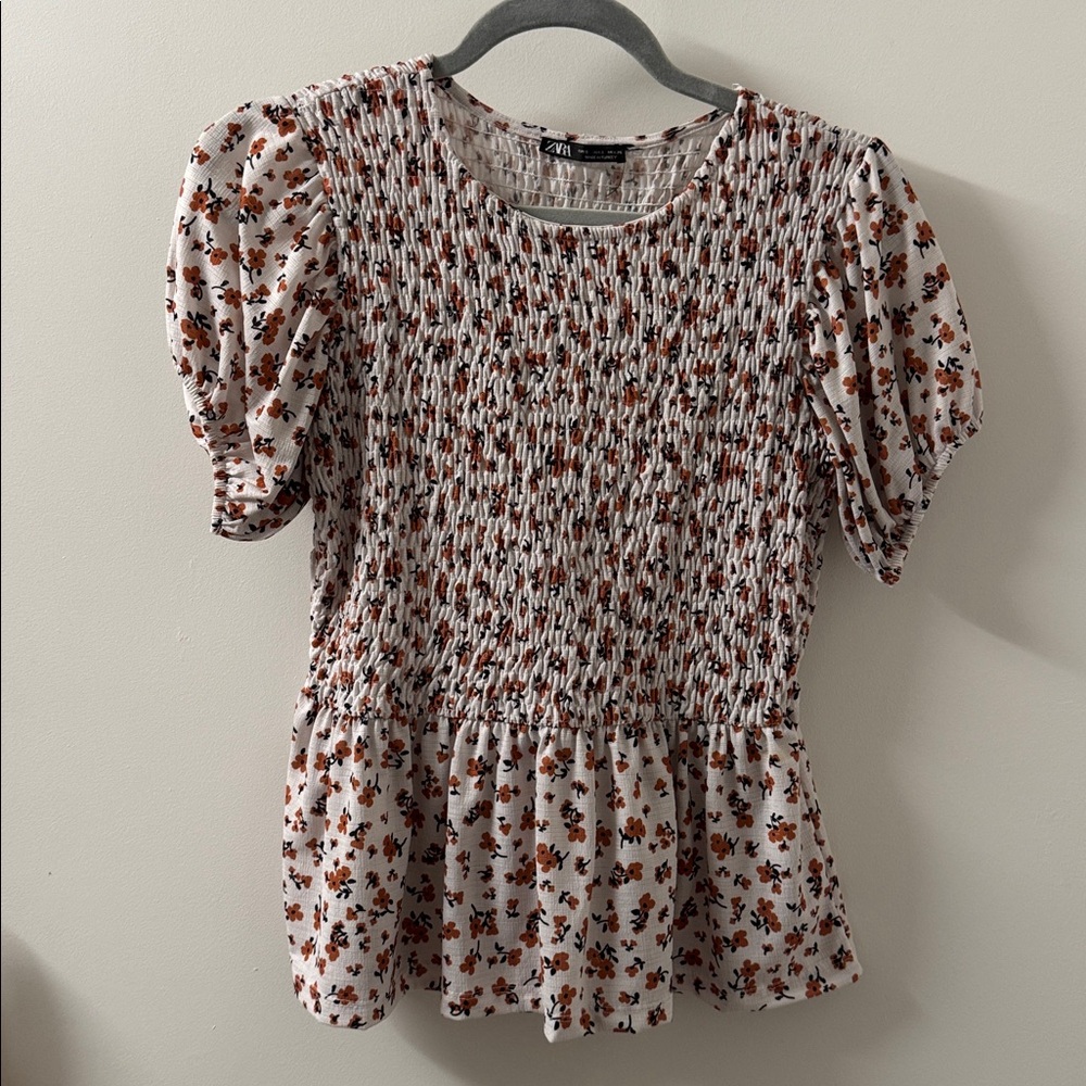 ZARA Floral Smocked Puff Sleeve Top